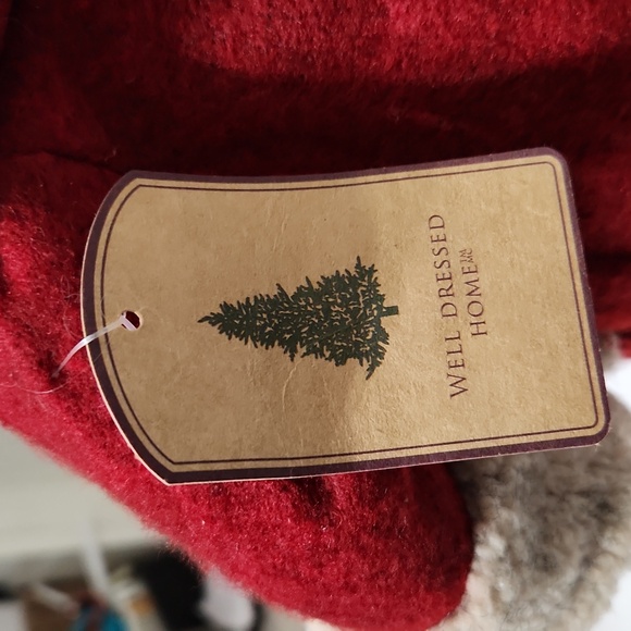 NWT Well Dressed Home 18" Standing Santa - Picture 8 of 8